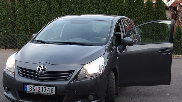 Toyota Verso med GPS
