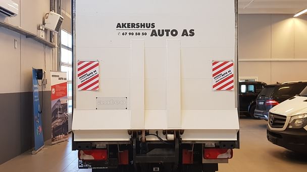 Mercedes 500 SE med Vinterdekk