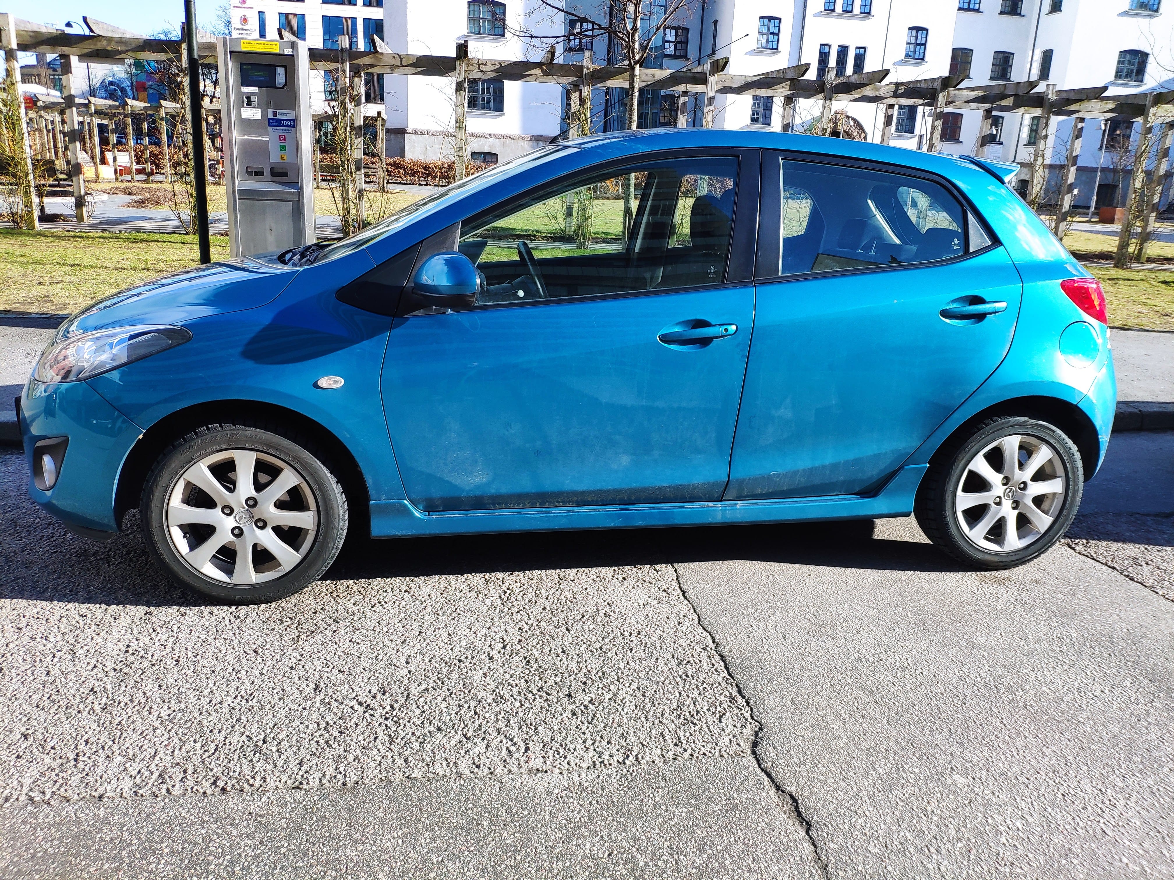Mazda 2, 2011, Blyfri 95