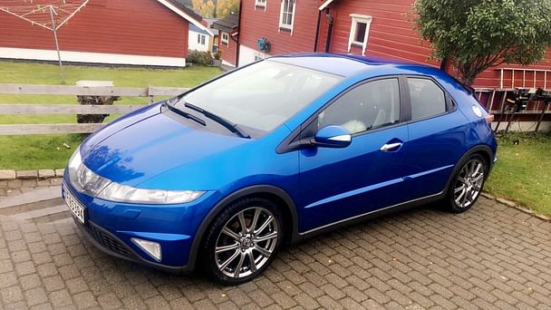 Honda Civic med Sykkelstativ