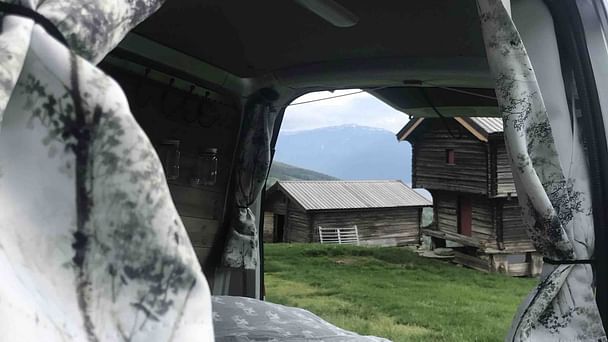Toyota Hiace Varebil med Bluetooth audio
