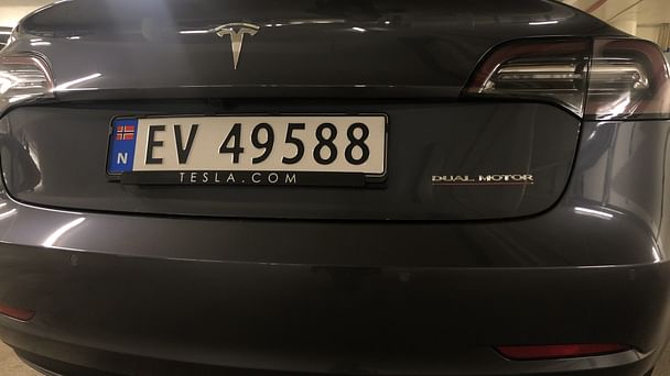 Tesla Model 3 med Vinterdekk
