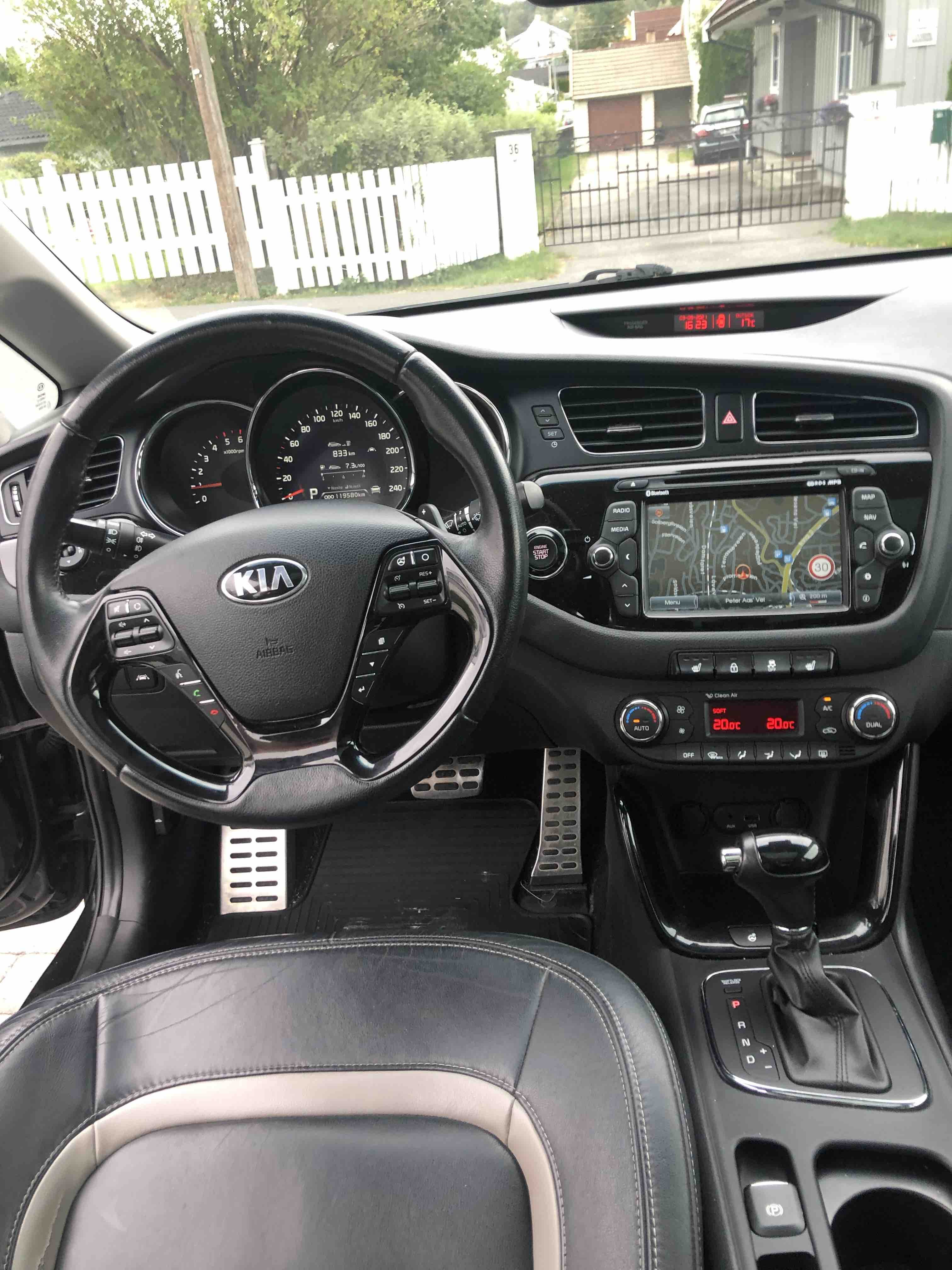 Kia Cee'd SW automat med Bluetooth audio