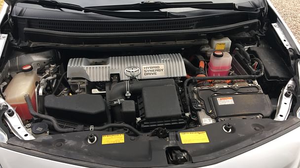 Toyota Prius +