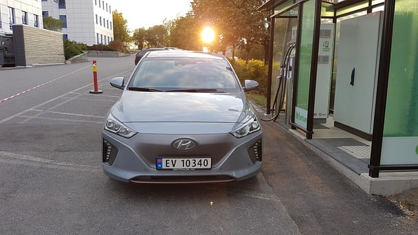 Hyundai Ioniq, 2018, Elektrisk, automatisk