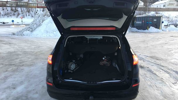 Ford Mondeo SW med Tilhengerfeste