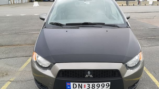 Mitsubishi Colt, 2010, Bensin