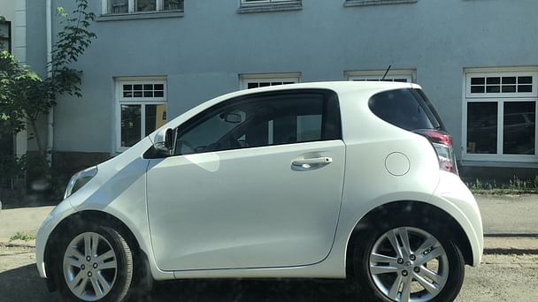 Toyota Iq med Vinterdekk