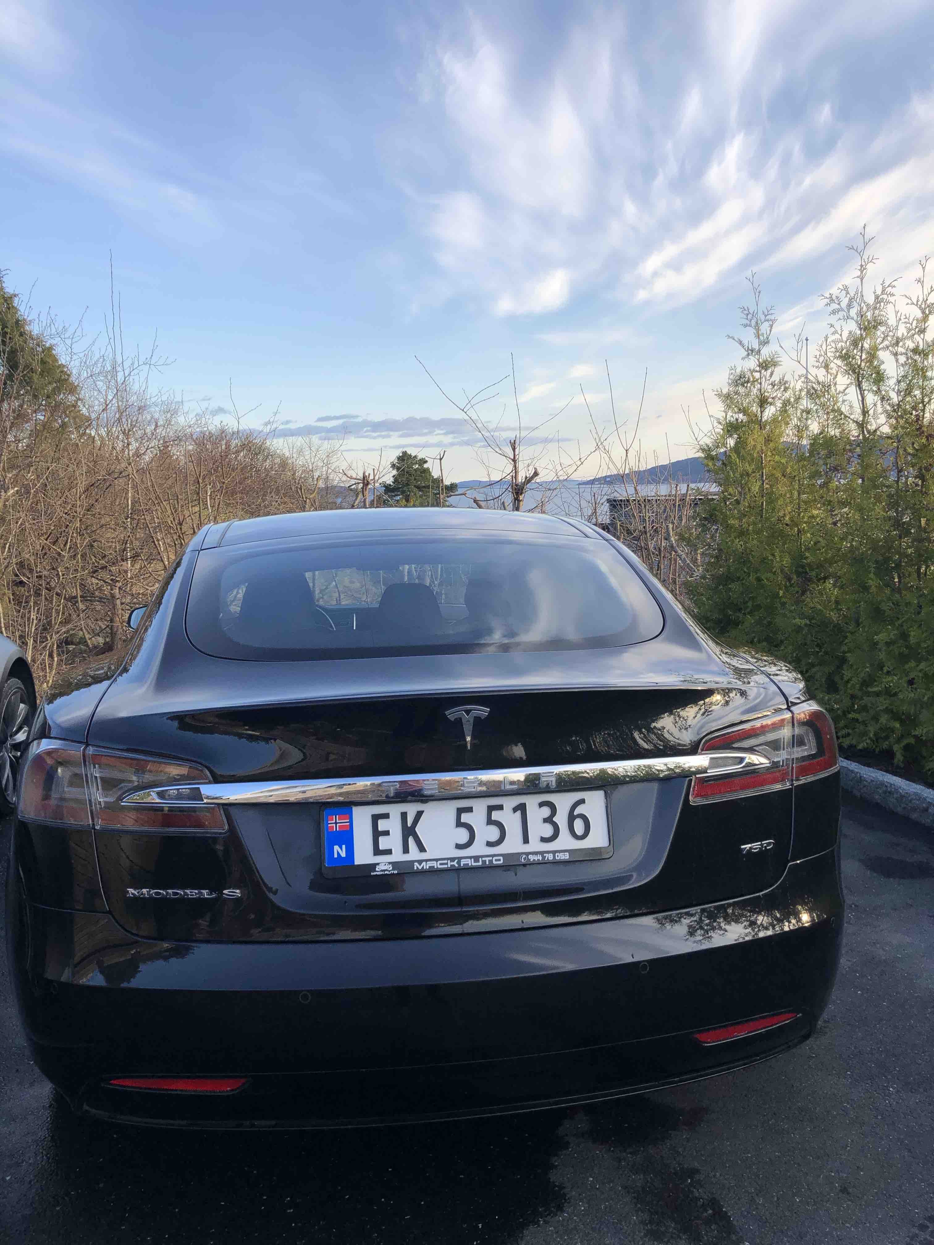 Tesla Model S