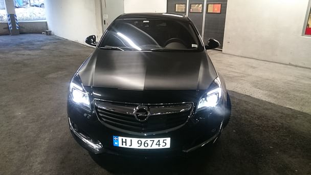 Opel Insignia Tourer med Skistativ