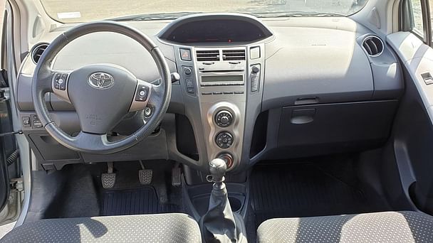 Toyota Yaris med Vinterdekk