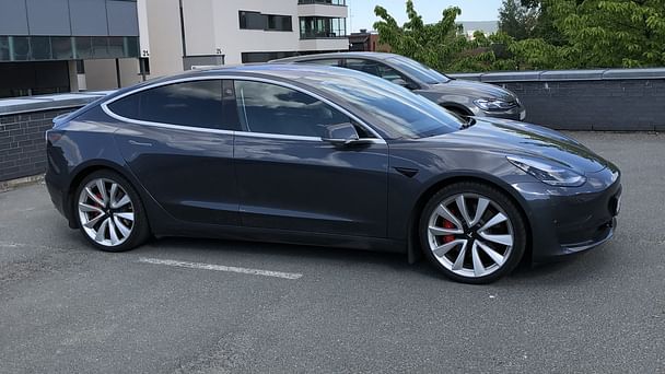 Tesla Model 3, 2019, Elektrisk, automatisk