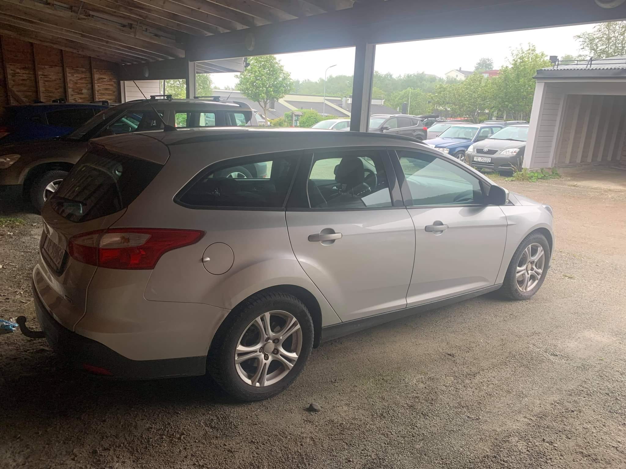 Ford Focus SW med Tilhengerfeste