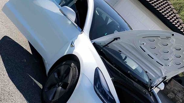 Tesla Model 3 med Vinterdekk