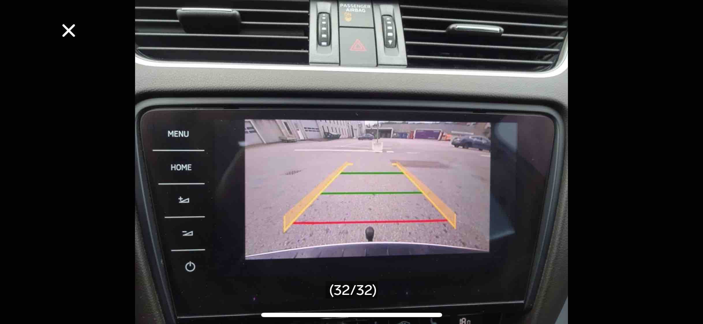 Skoda Octavia Combi 2,0 with Bluetooth audio