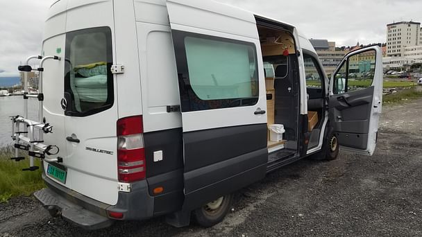 Mercedes Sprinter med Sykkelstativ