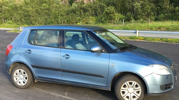 Skoda Fabia med Lydinngang