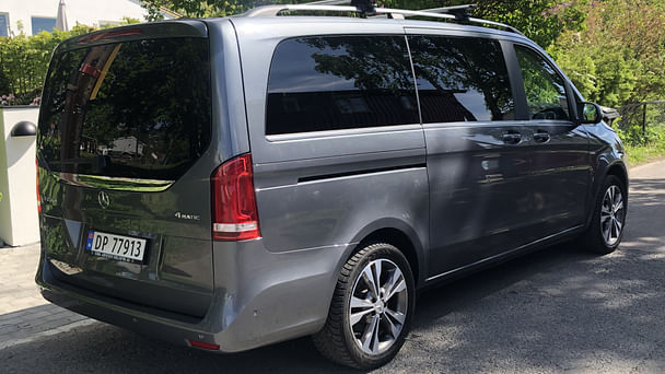 Mercedes Marco Polo med Skistativ