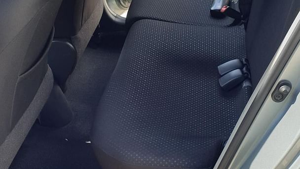 Toyota Yaris med Lydinngang