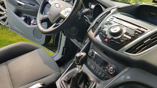 Ford C-Max med Tilhengerfeste
