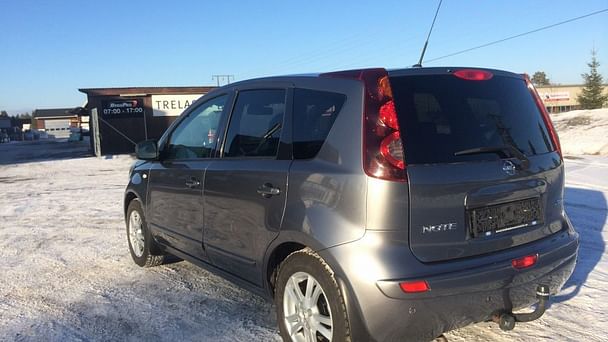 Nissan Note med Sykkelstativ