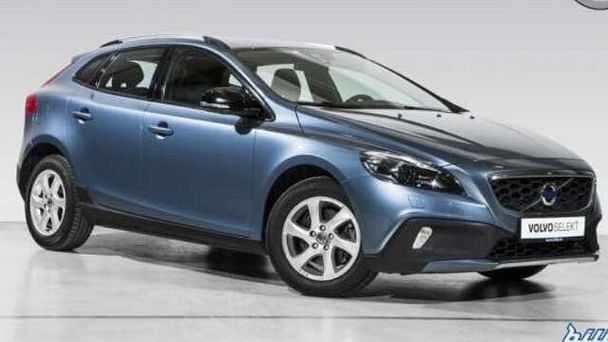 Volvo V40 Cross Country med Vinterdekk