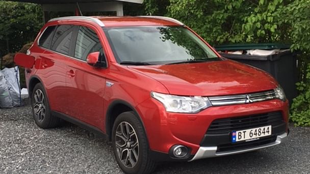 Mitsubishi Outlander med Tilhengerfeste