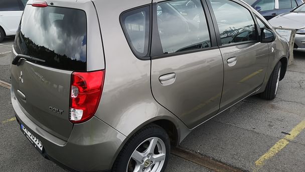 Mitsubishi Colt