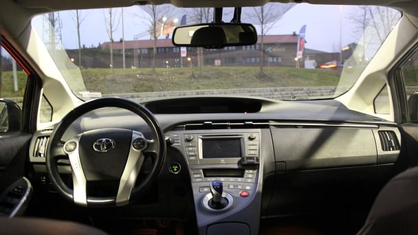 Toyota Prius med Skistativ
