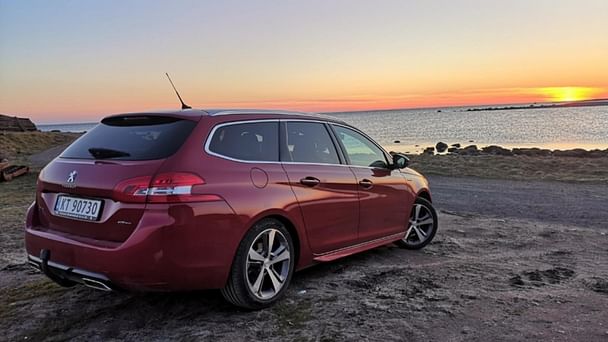 Peugeot 308, 2015, Diesel, automatisk