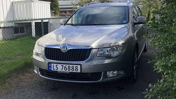 Skoda Superb Combi, 2012, Diesel, automatisk