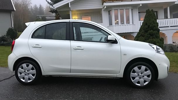 Nissan Micra med Vinterdekk