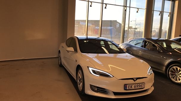 Tesla Model S, 2018, Elektrisk, automatisk