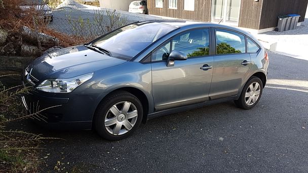 Citroen C4 Sedan med Vinterdekk