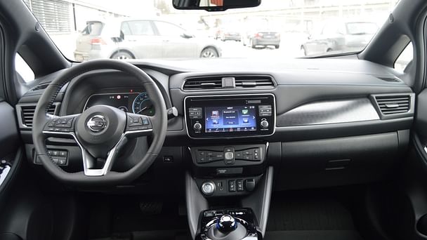 Nissan Leaf 2018 40kwh med Aircondition