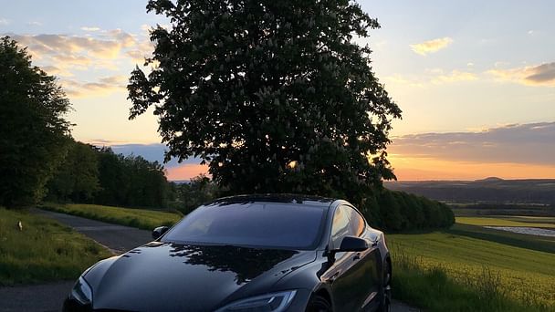 Tesla Model S, 2017, Elektrisk, automatisk