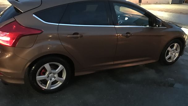 Ford Focus Business med Tilhengerfeste