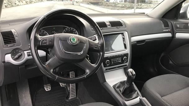 Skoda Octavia Combi med Sykkelstativ
