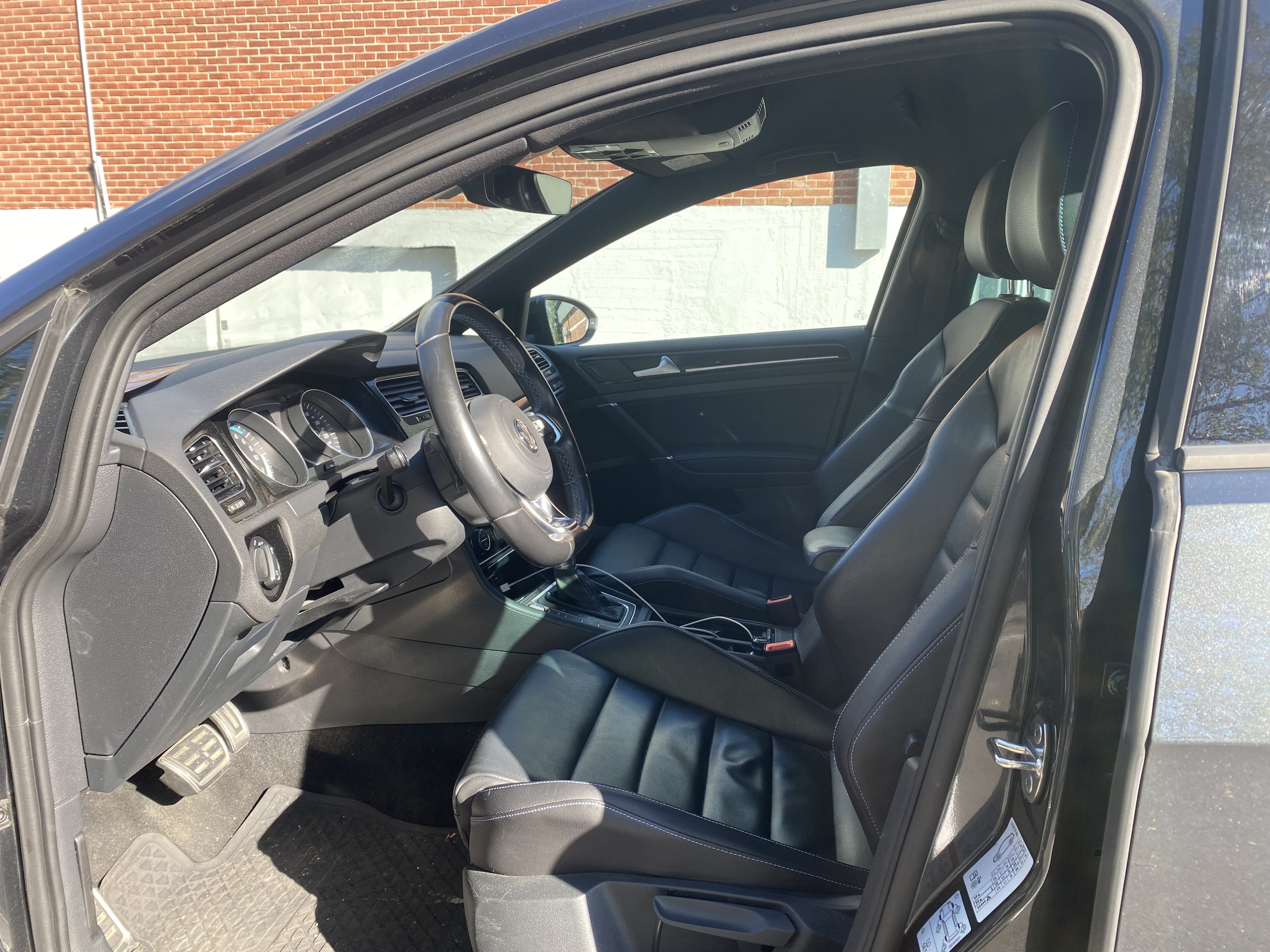 Volkswagen Golf Kombi med Apple CarPlay