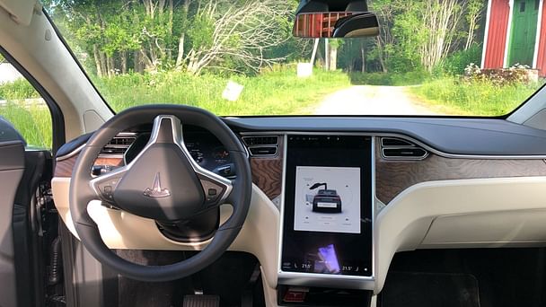 Tesla Model X med Vinterdekk