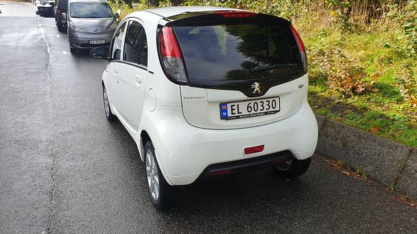 Peugeot iOn