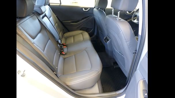 Hyundai Ioniq med Vinterdekk
