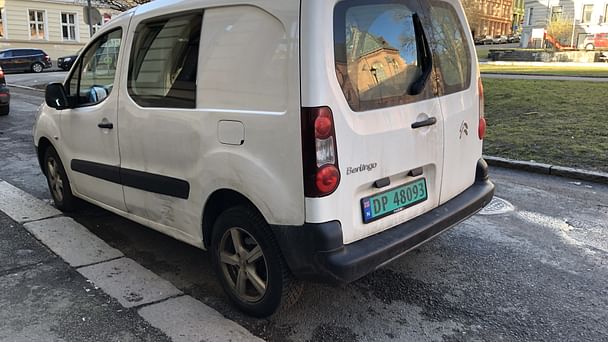 Citroen Berlingo med Lydinngang