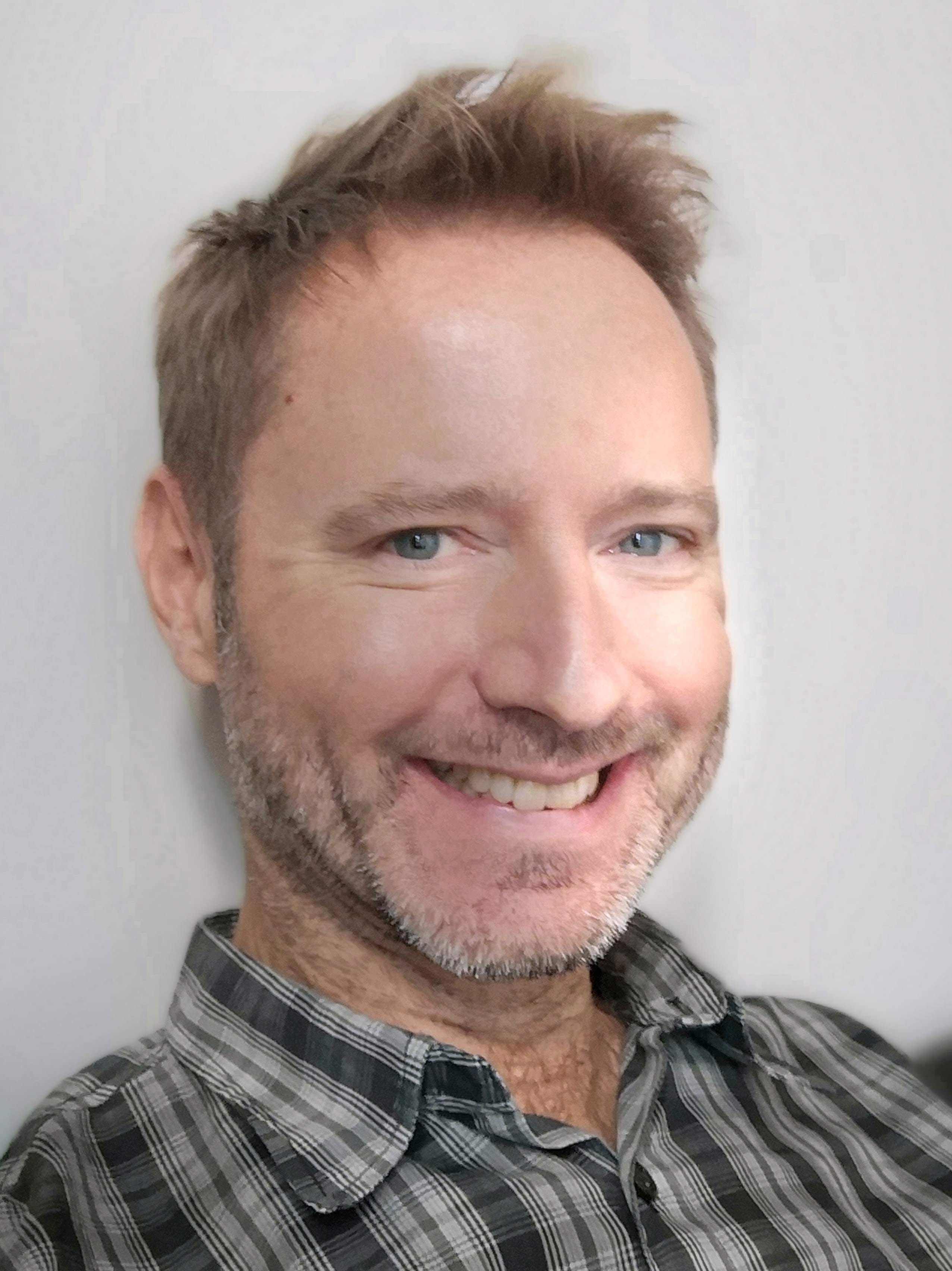 Stian E G