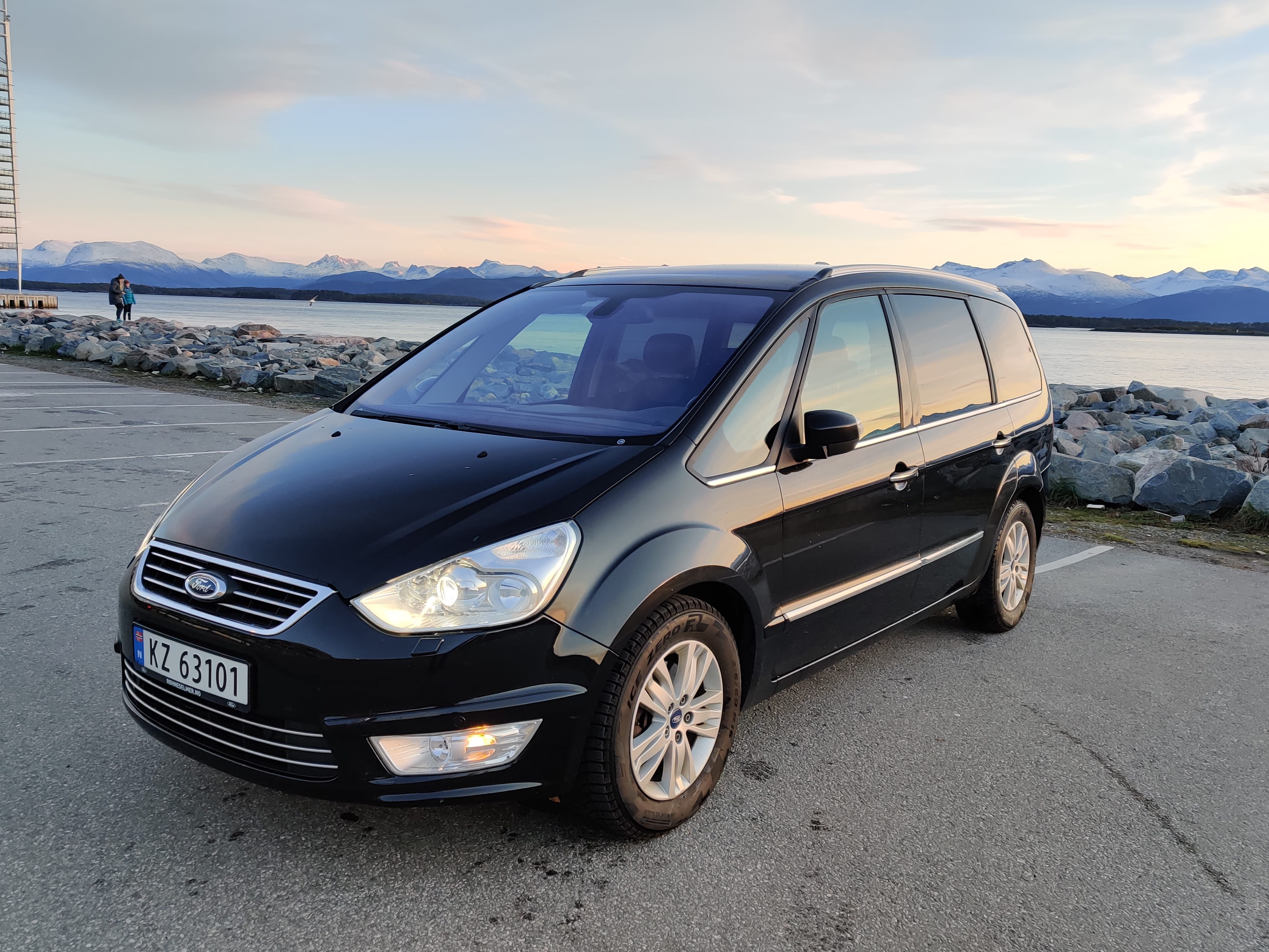 Ford Galaxy 2.0 140 HK med Babysete