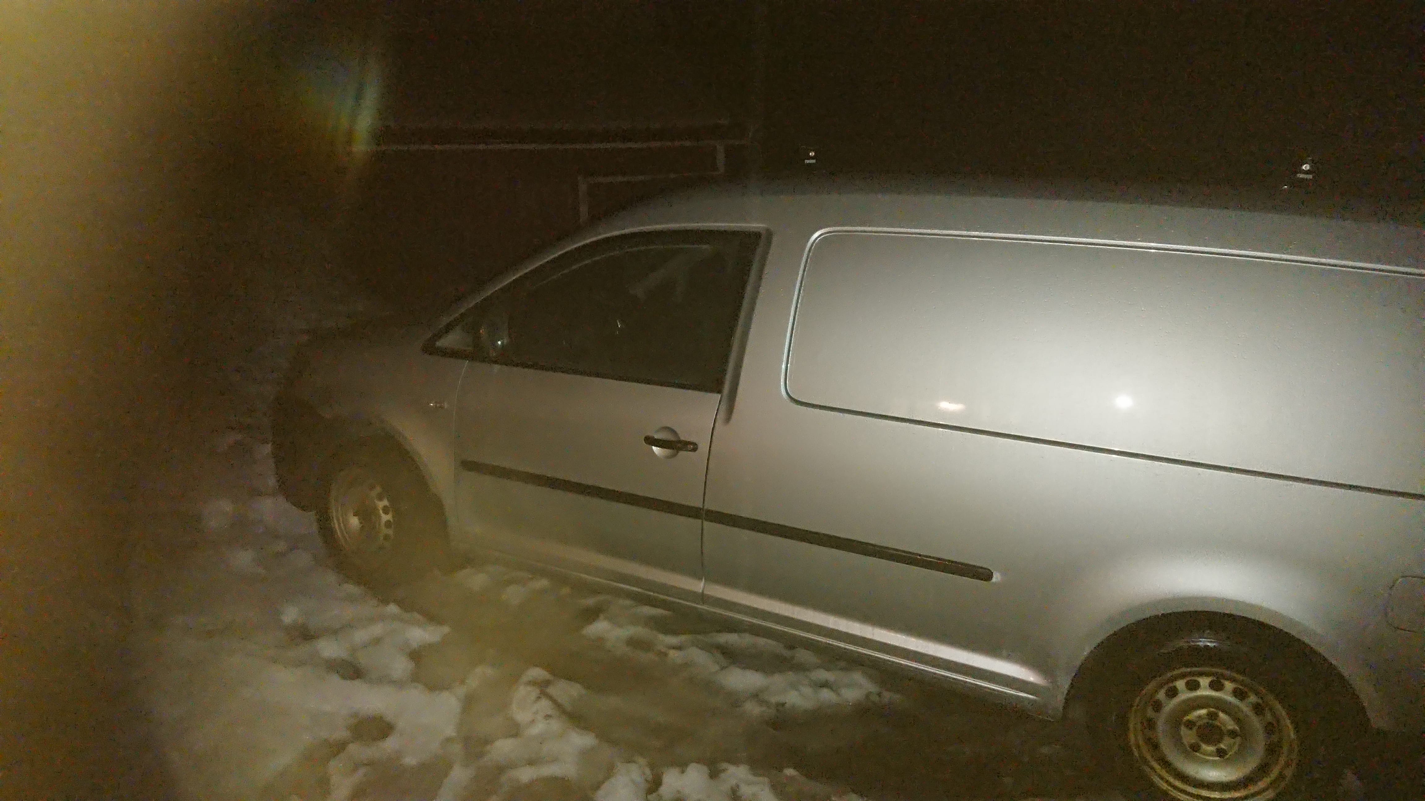 Volkswagen Caddy Maxi med Lydinngang