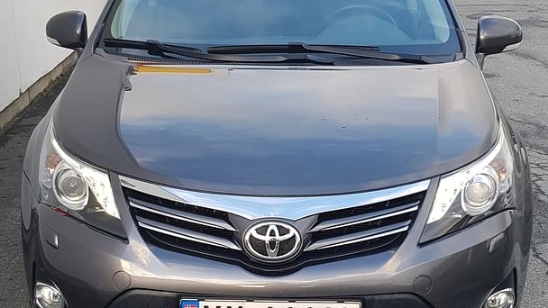 Toyota Avensis Verso med GPS