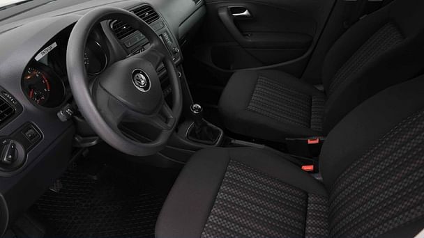 Volkswagen Polo med Lydinngang