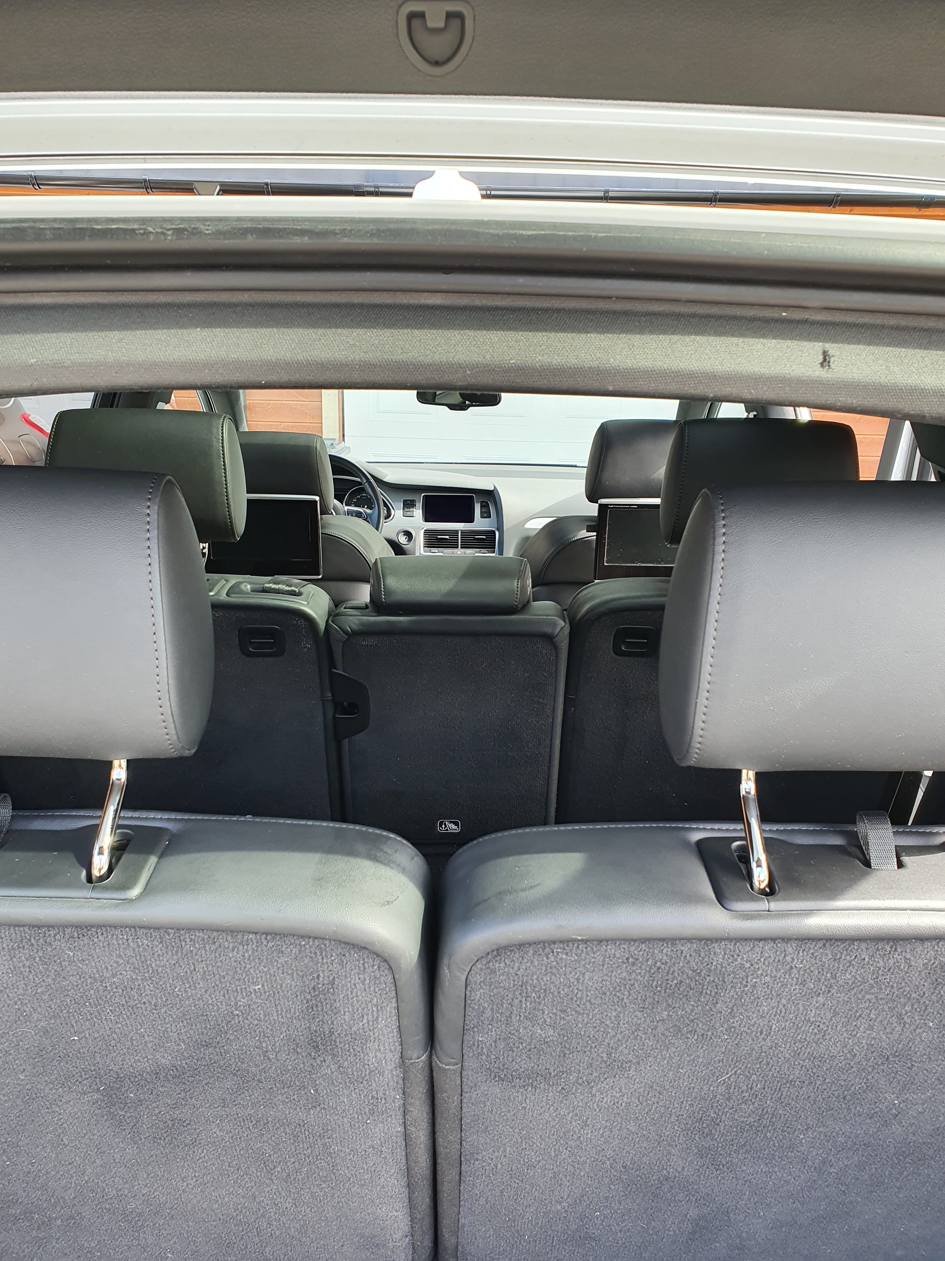 Audi Q7 3.0 TDI med Bluetooth audio