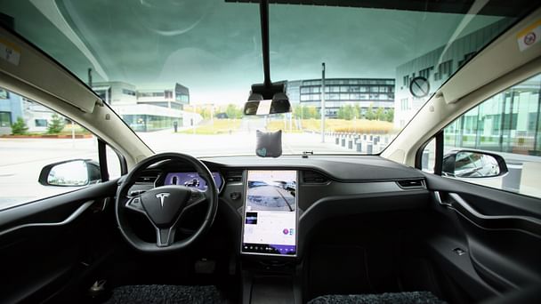 Tesla Model X med Tilhengerfeste